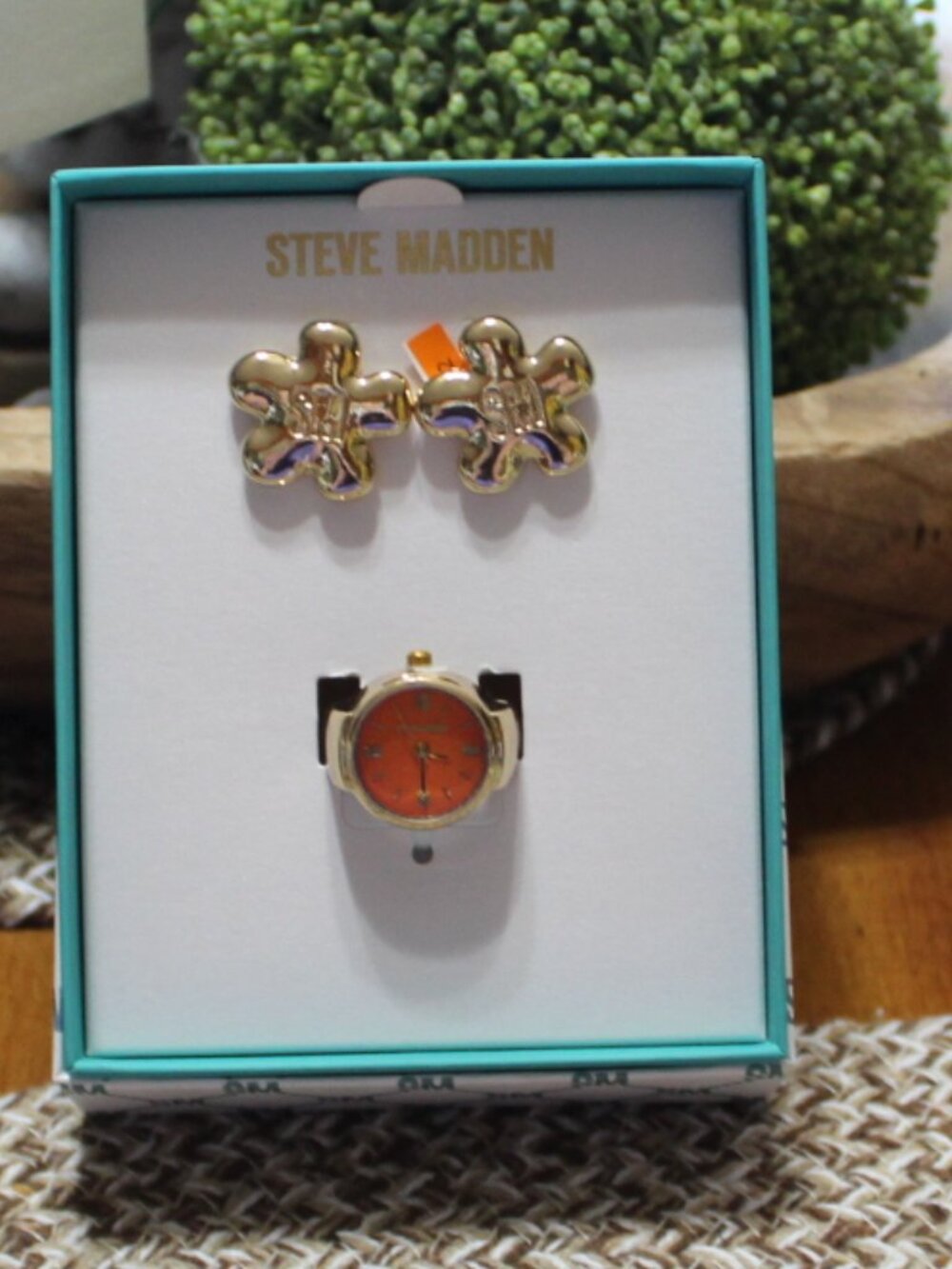 NWT Steve Madden jewelry set earrings and ring watch CUTE! - Picture 2 of 8